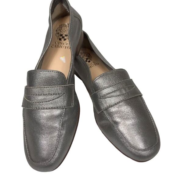 Vince Camuto Elroy Loafers Leather Slip On Penny Flats Women's size 6.5M Silver - Picture 1 of 8